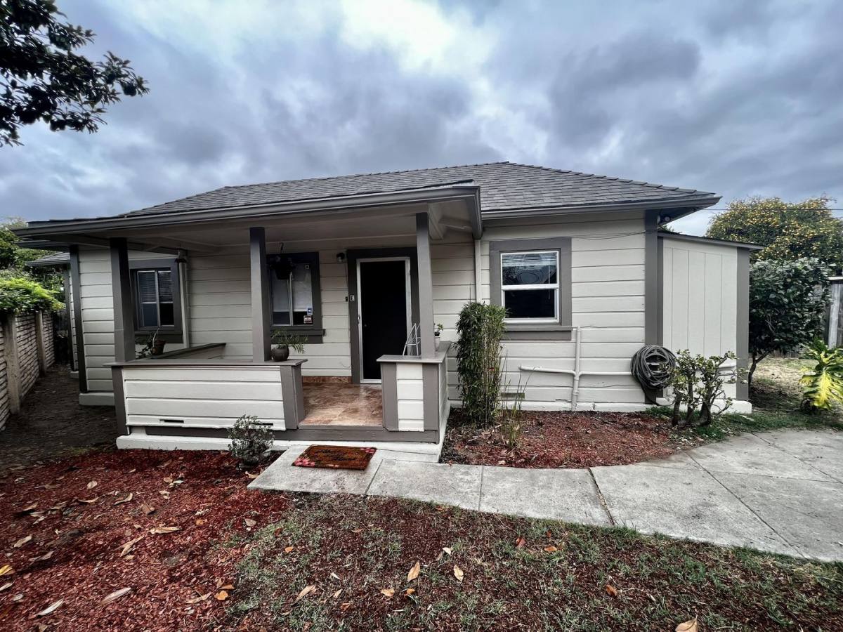 Apartment for rent at 1617 8th St, Alameda, CA 94501