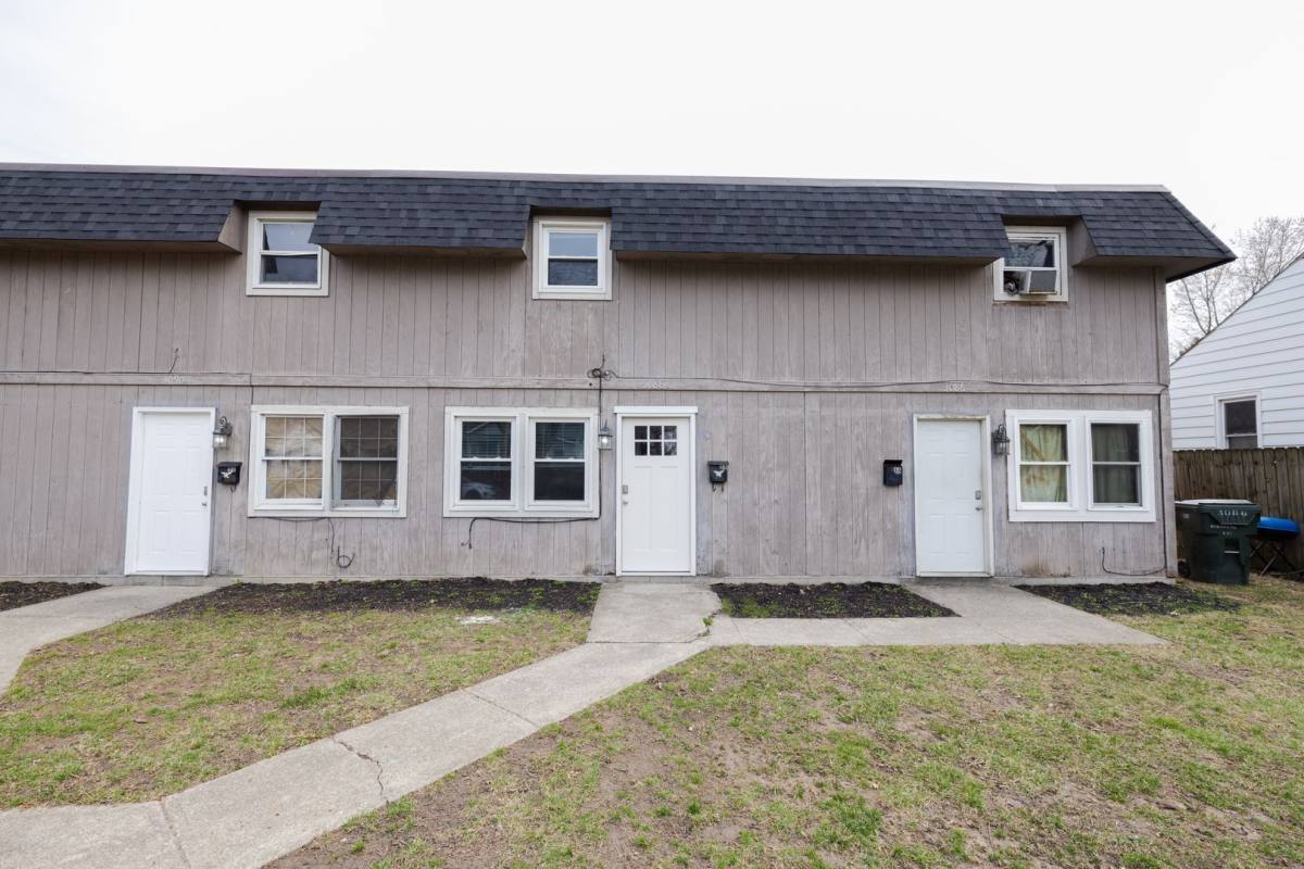 Apartment for rent at 3086-3092 Grasmere Ave, Columbus, OH 43224
