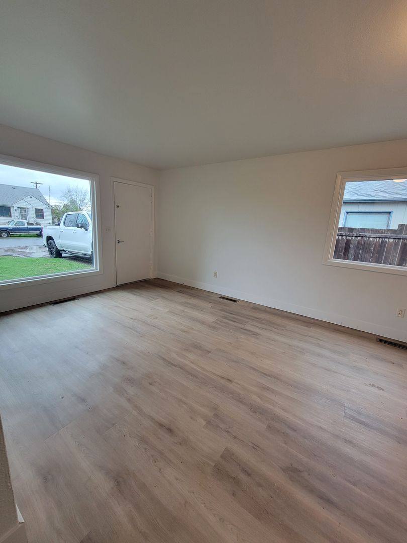 House for rent at 505 Sycamore St, Walla Walla, WA 99362