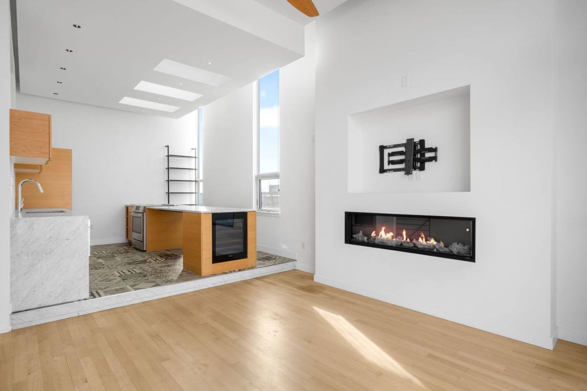 Townhouse for rent at 1125 W 37th Ave, Denver, CO 80211