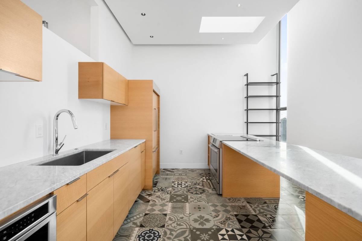 Townhouse for rent at 1125 W 37th Ave, Denver, CO 80211