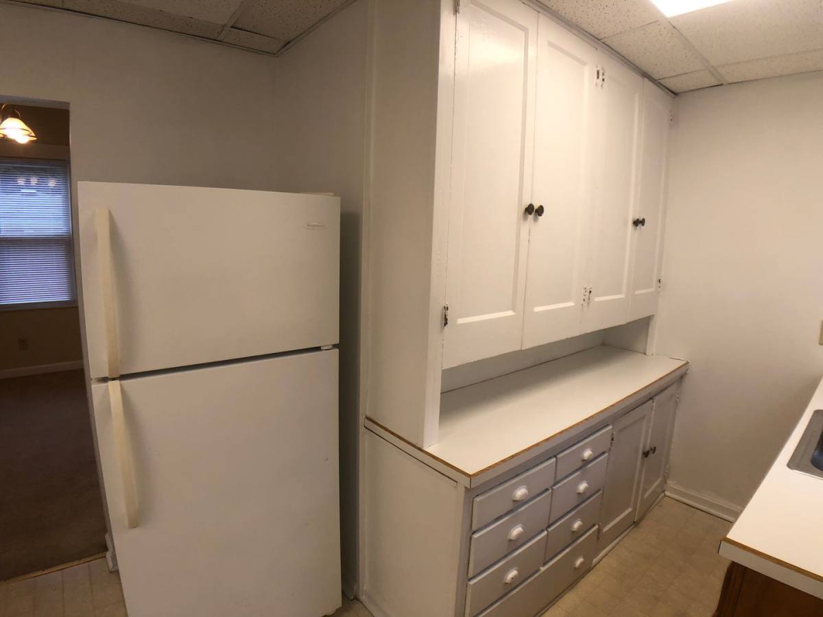 Apartment for rent at 995 E Maiden St, Washington, PA 15301