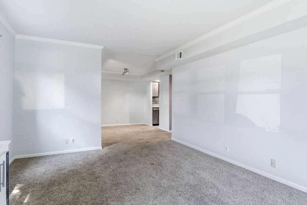 Apartment for rent at 5025 Hillsboro Pike #14A, Nashville, TN 37215