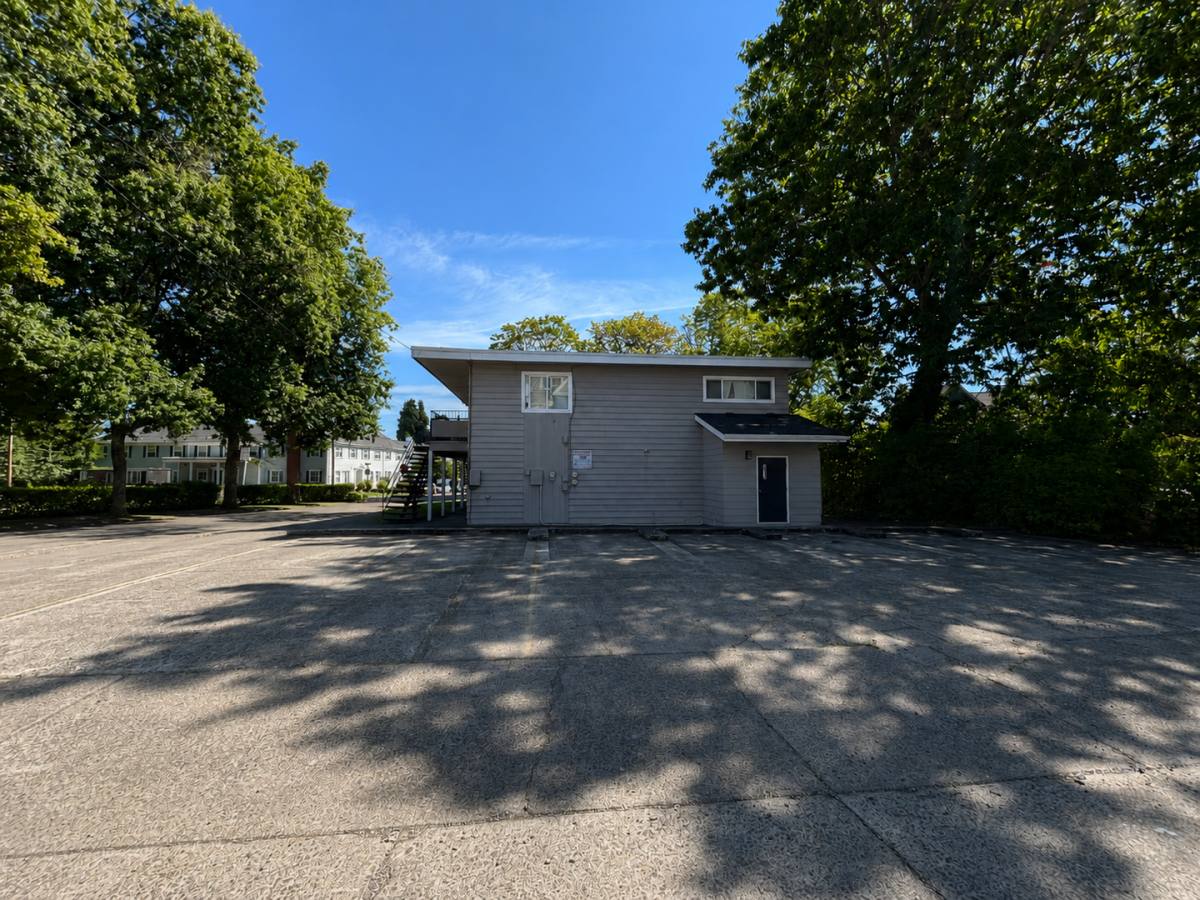 Apartment for rent at 2510 NW Van Buren Ave, Corvallis, OR 97330