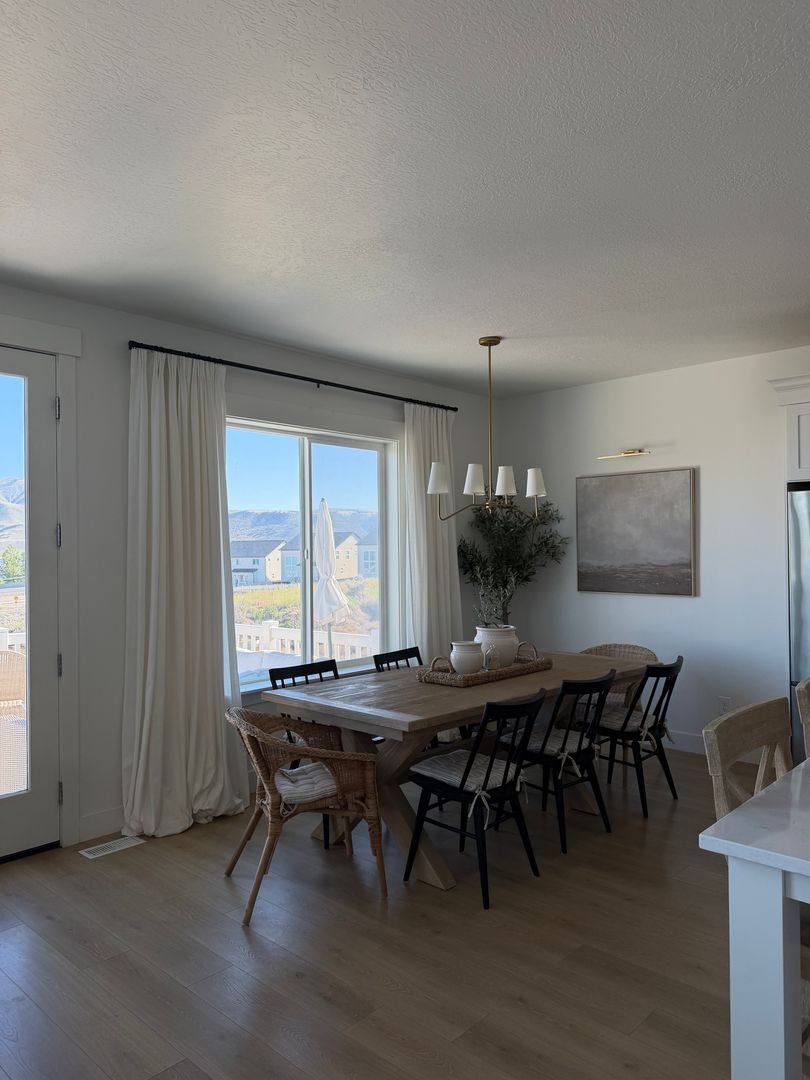 House for rent at 1331 W Quailhill Rd, Saratoga Springs, UT 84045