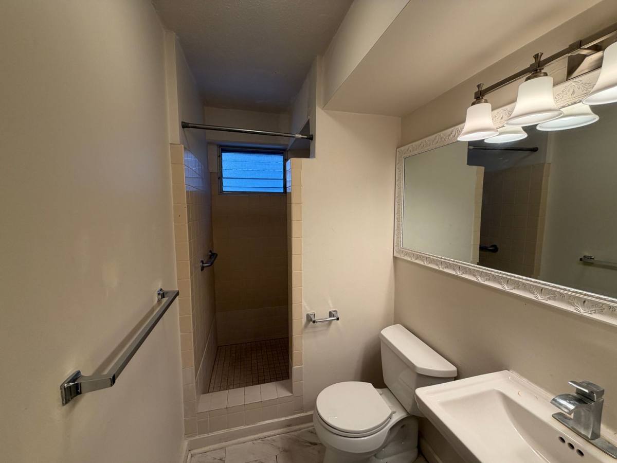 Apartment for rent at 438 Kuamoo St, Honolulu, HI 96815