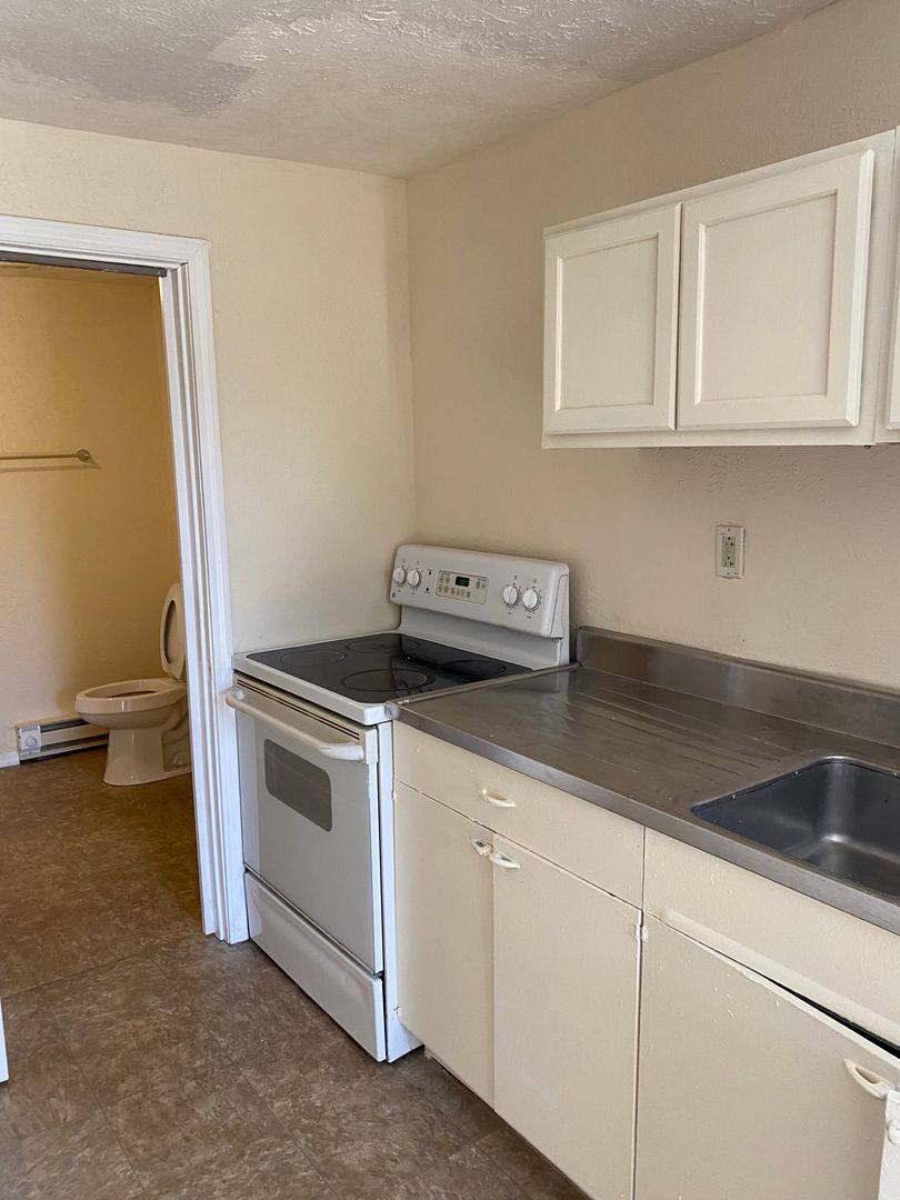House for rent at 1307 S Ebright, Muncie, IN 47302