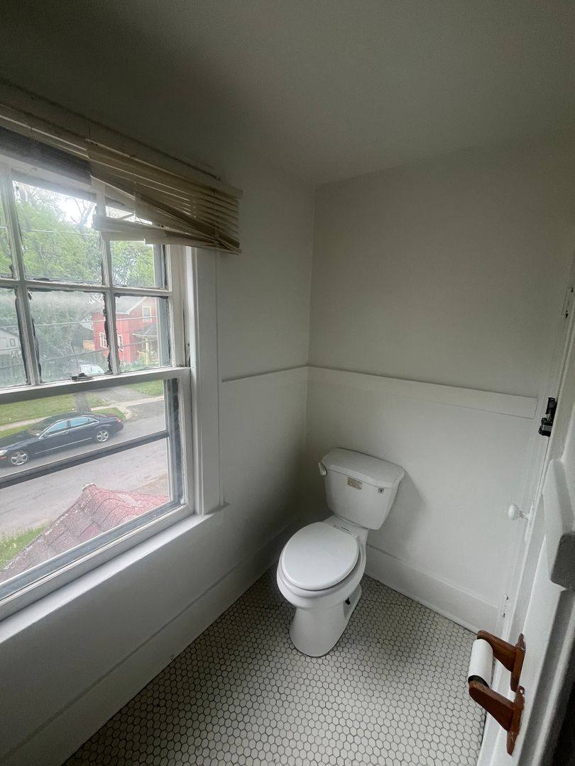 Apartment for rent at 99 Cummings St, Rochester, NY 14609