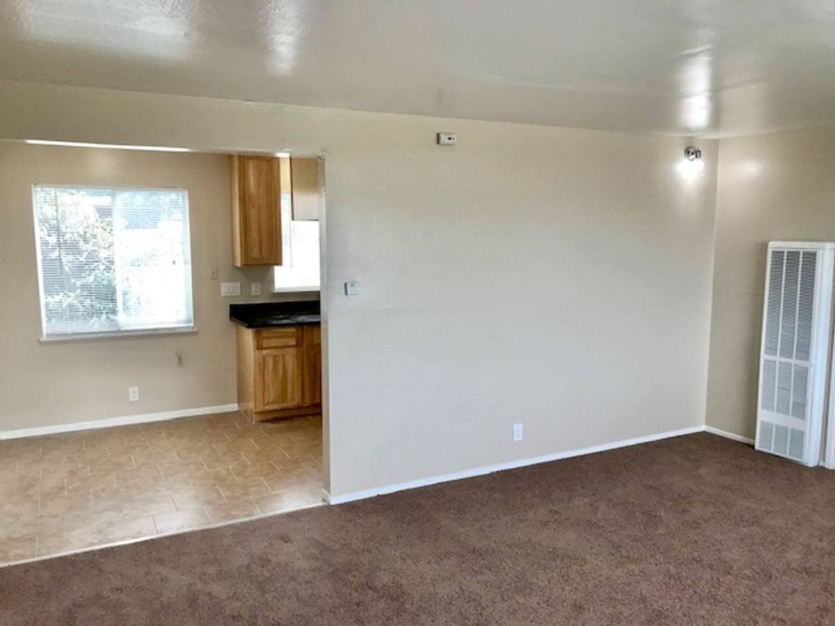 Apartment for rent at 5730 Bayview Ave, Richmond, CA 94804