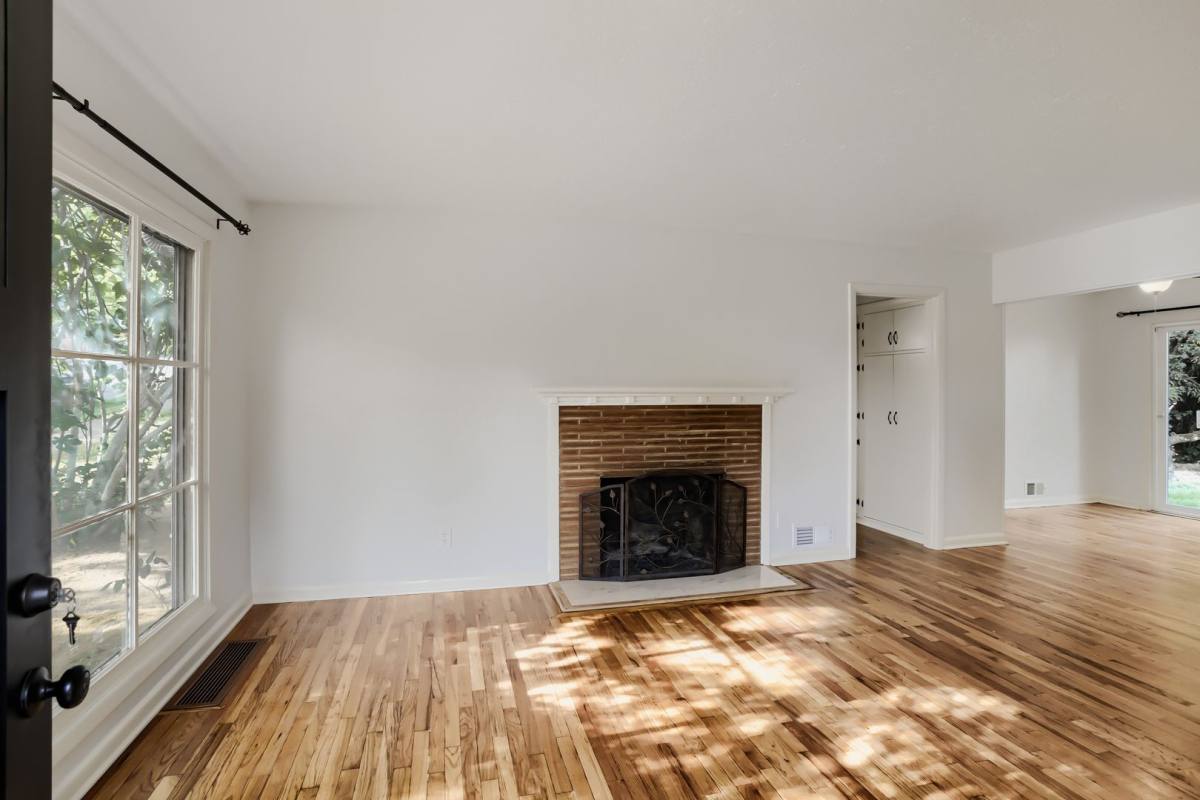 House for rent at 2806 SE 78th Ave, Portland, OR 97206