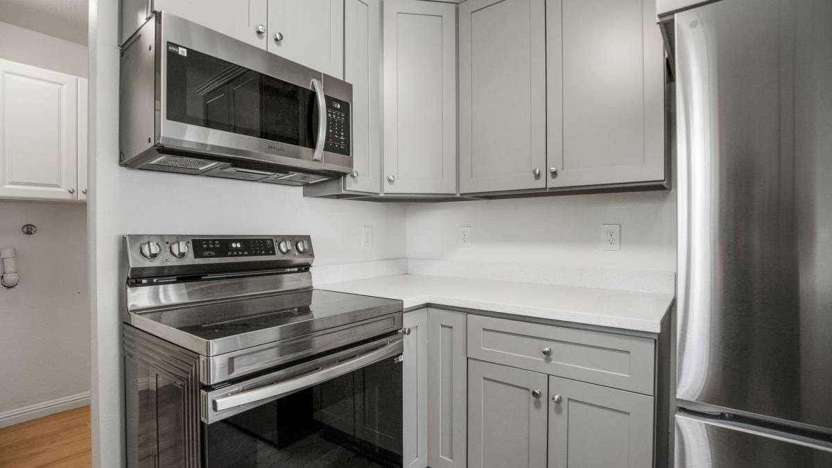 House for rent at 423 Hamilton Dr, Fairfield, CA 94533