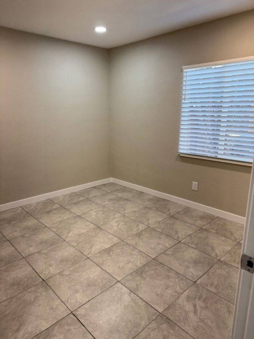 Apartment for rent at 18 Anderson Ave, Winters, CA 95694