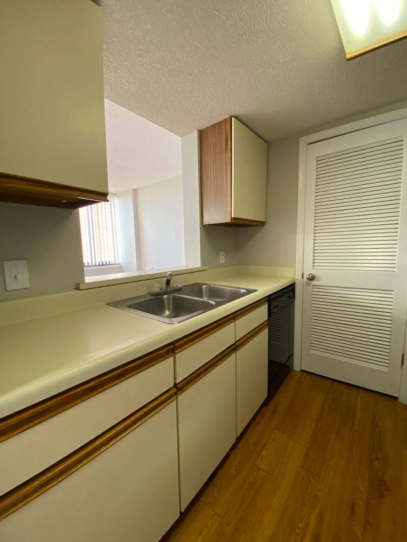 Apartment for rent at 1100 Wheat St, Columbia, SC 29201