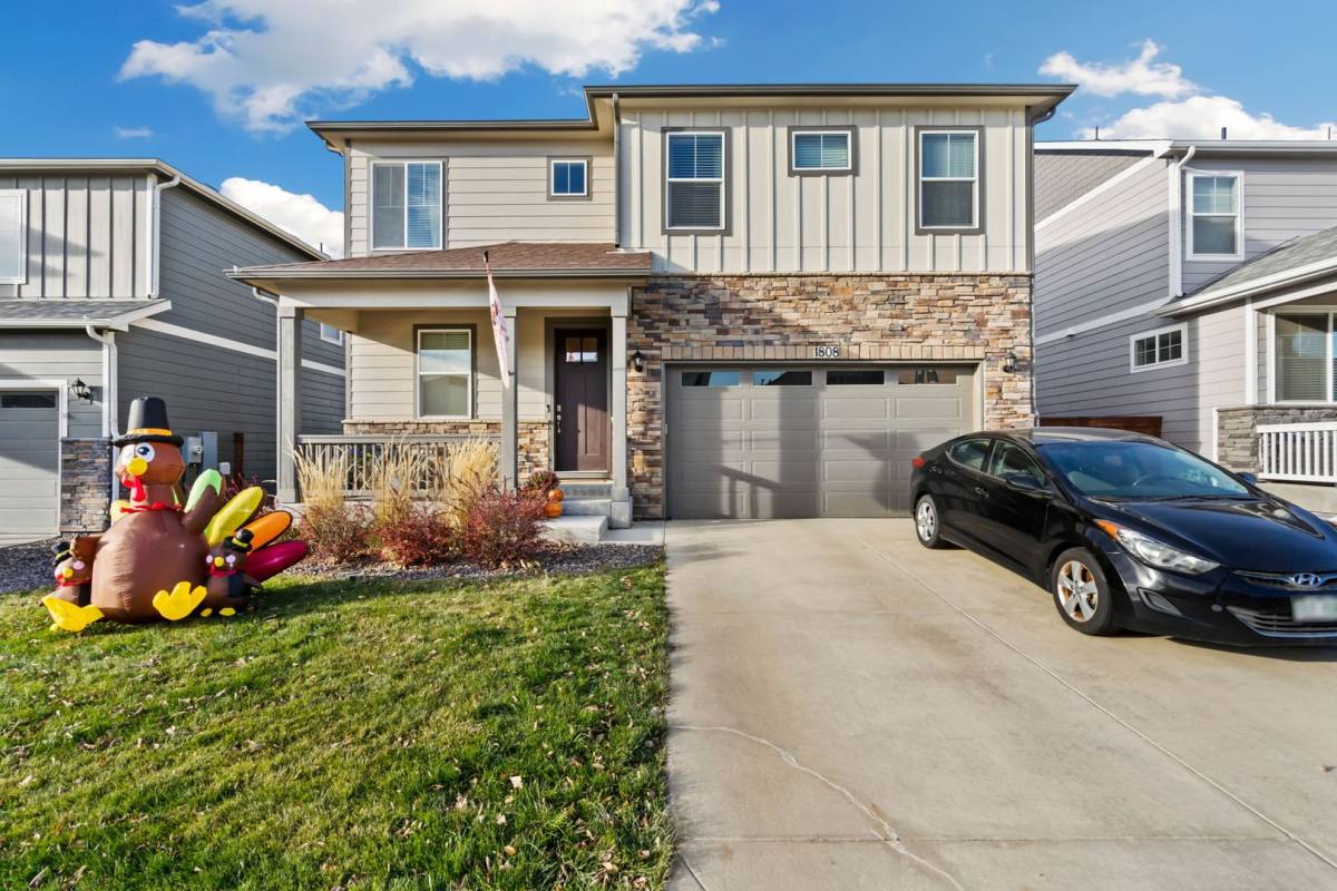House for rent at 1808 Hydrangea Dr, Windsor, CO 80550
