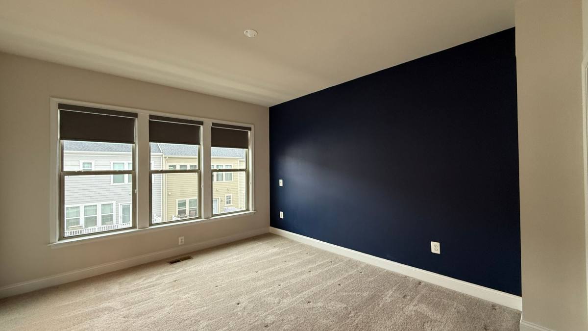Townhouse for rent at 1949 Greenbriar Hall Rd, Dumfries, VA 22026