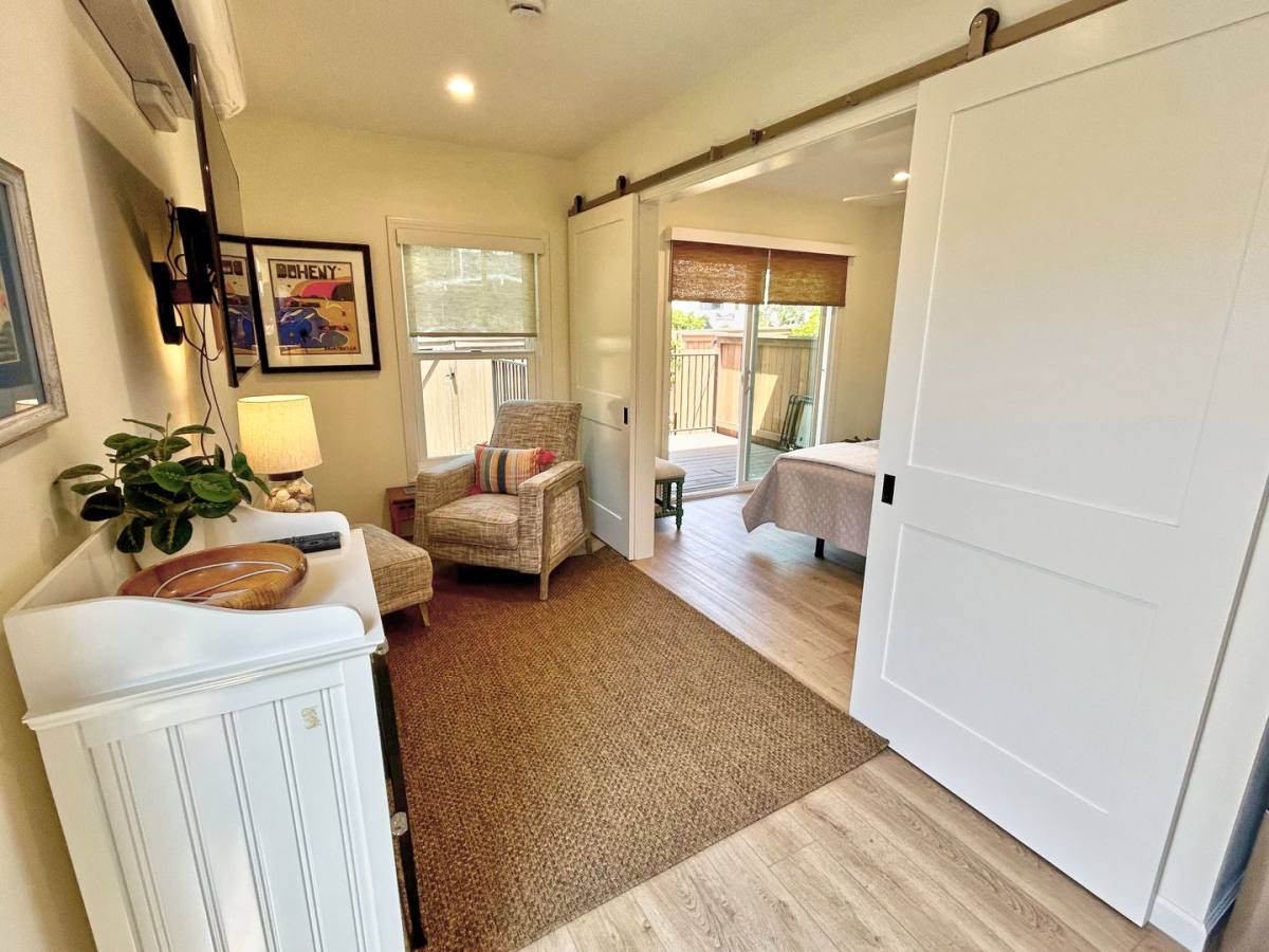 Apartment for rent at 26765 Calle Maria B, Capistrano Beach, CA 92624