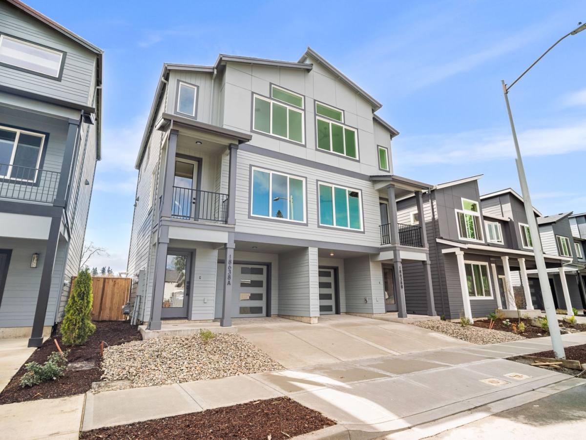 Townhouse for rent at 18638 SW Judith Lane, Beaverton, OR 97003