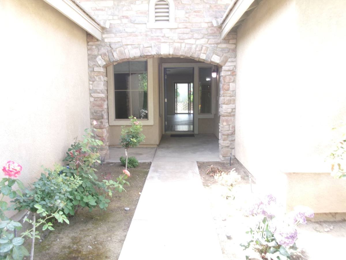 House for rent at 12628 Fallstaff Lane, Bakersfield, CA 93312