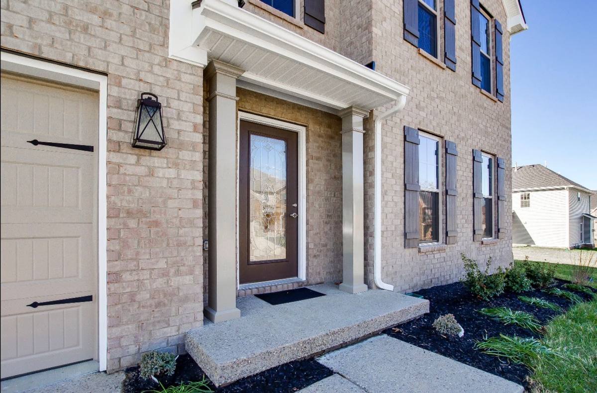 Apartment for rent at 206 Belden Trail, Louisville, KY 40245