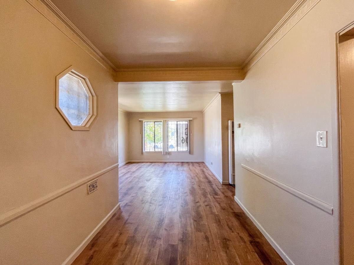 Apartment for rent at 6605 S Van Ness Ave, Los Angeles, CA 90047