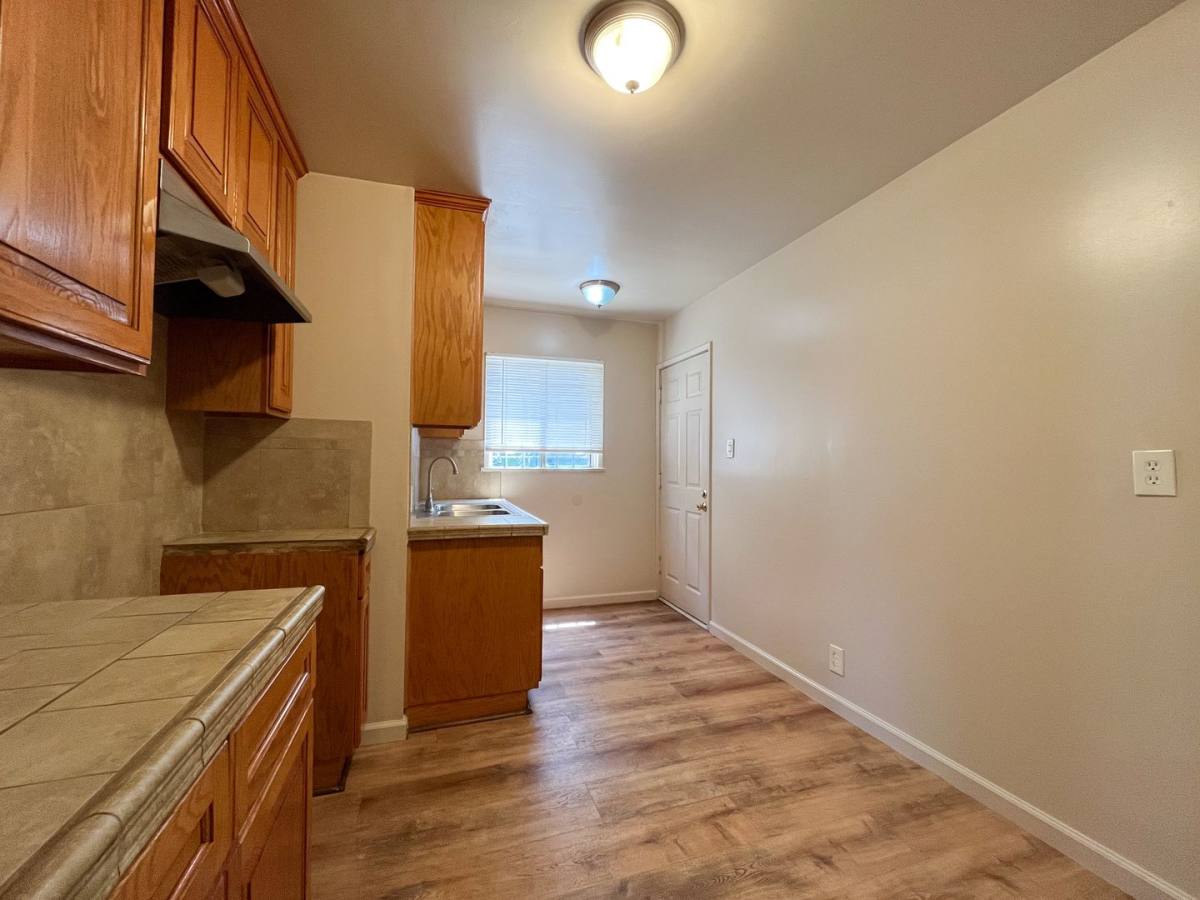 Apartment for rent at 6605 S Van Ness Ave, Los Angeles, CA 90047