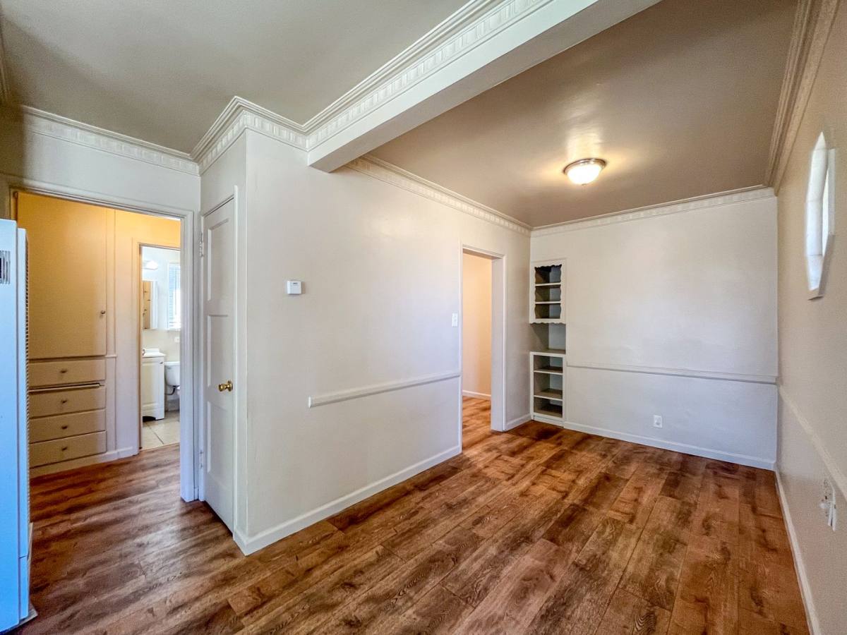 Apartment for rent at 6605 S Van Ness Ave, Los Angeles, CA 90047