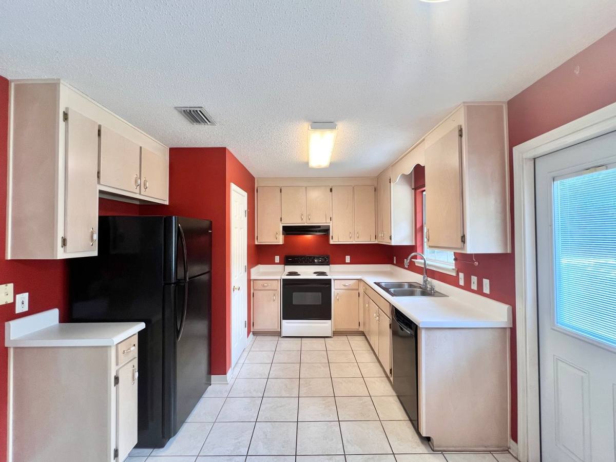 House for rent at 7514 Bowers Dr, Milton, FL 32570