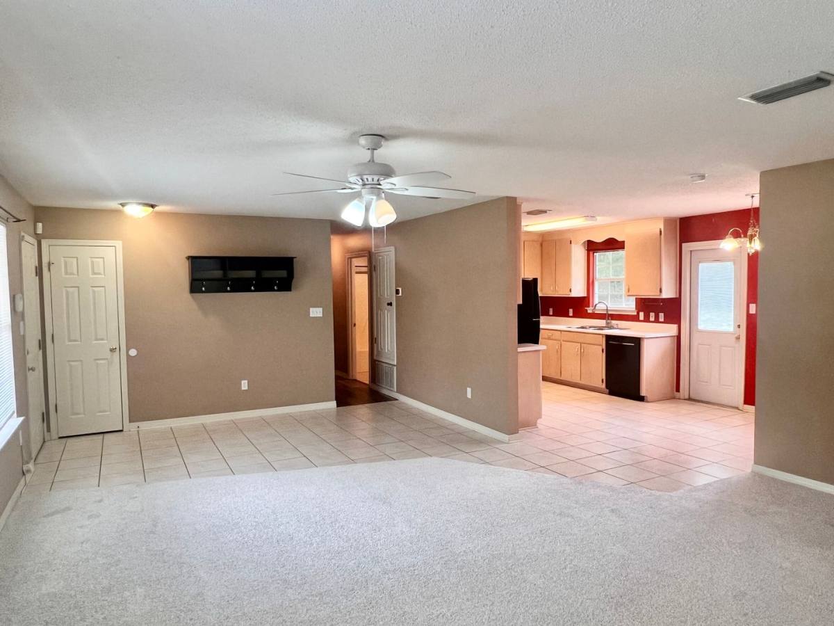 House for rent at 7514 Bowers Dr, Milton, FL 32570