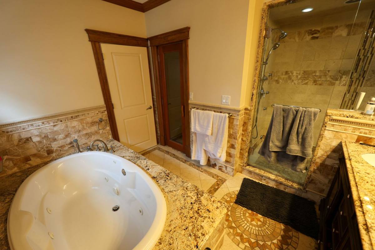 Condo for rent at 117 Nonantum St #1, Brighton, MA 02135