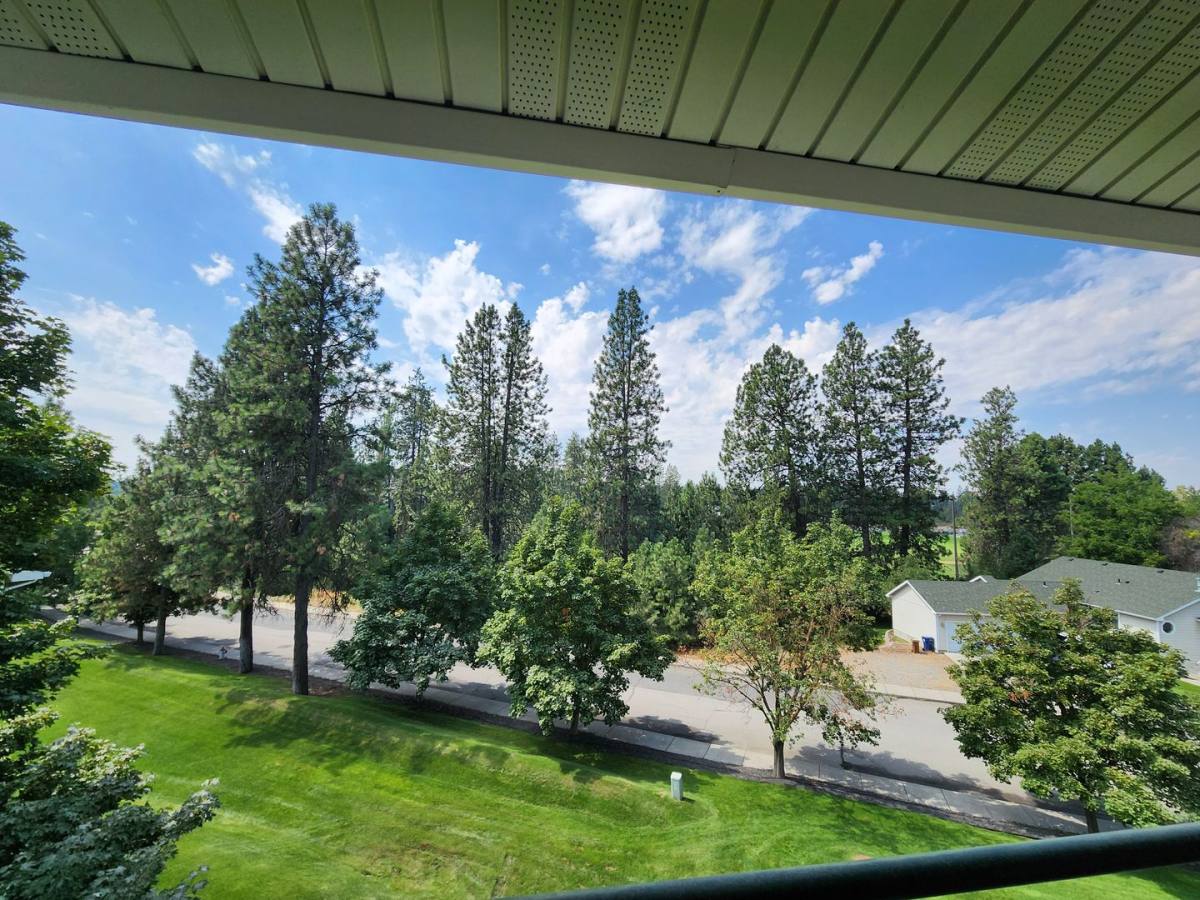 Apartment for rent at 1001 S Westcliff Place, Spokane, WA 99224