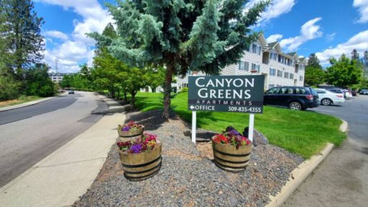 Apartment for rent at 1001 S Westcliff Place, Spokane, WA 99224