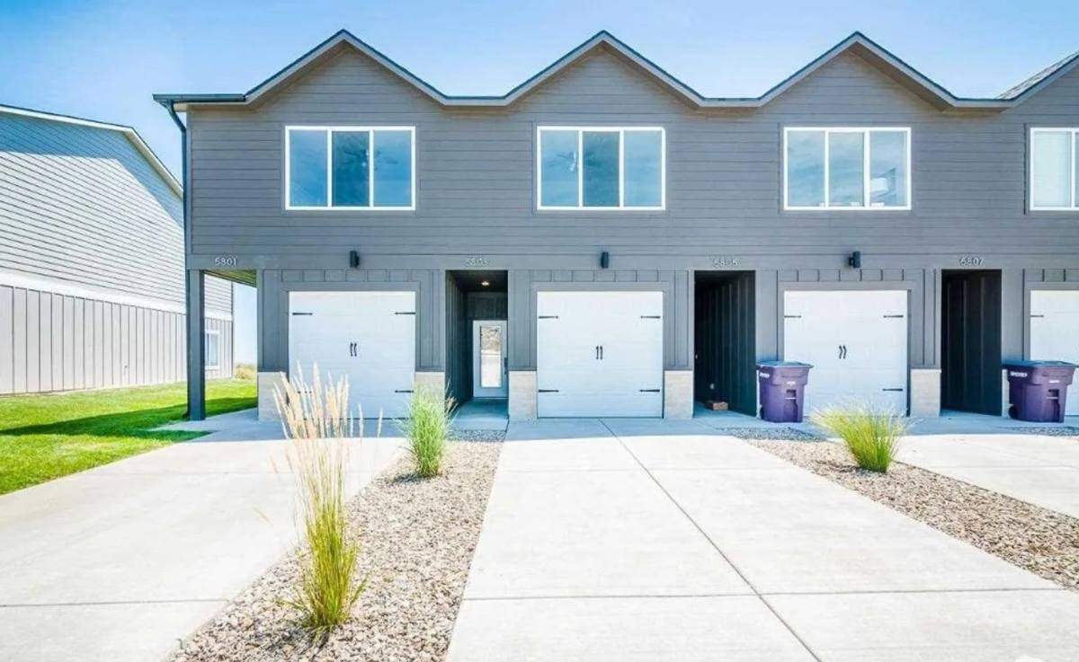 Townhouse for rent at 5803 Goheen Dr, Manhattan, KS 66503