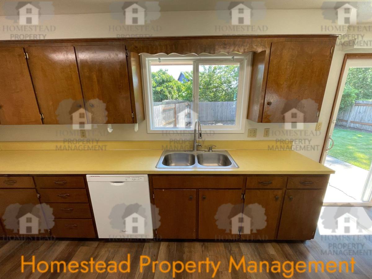 Apartment for rent at 505 515 Mill St SE, Dallas, OR 97338