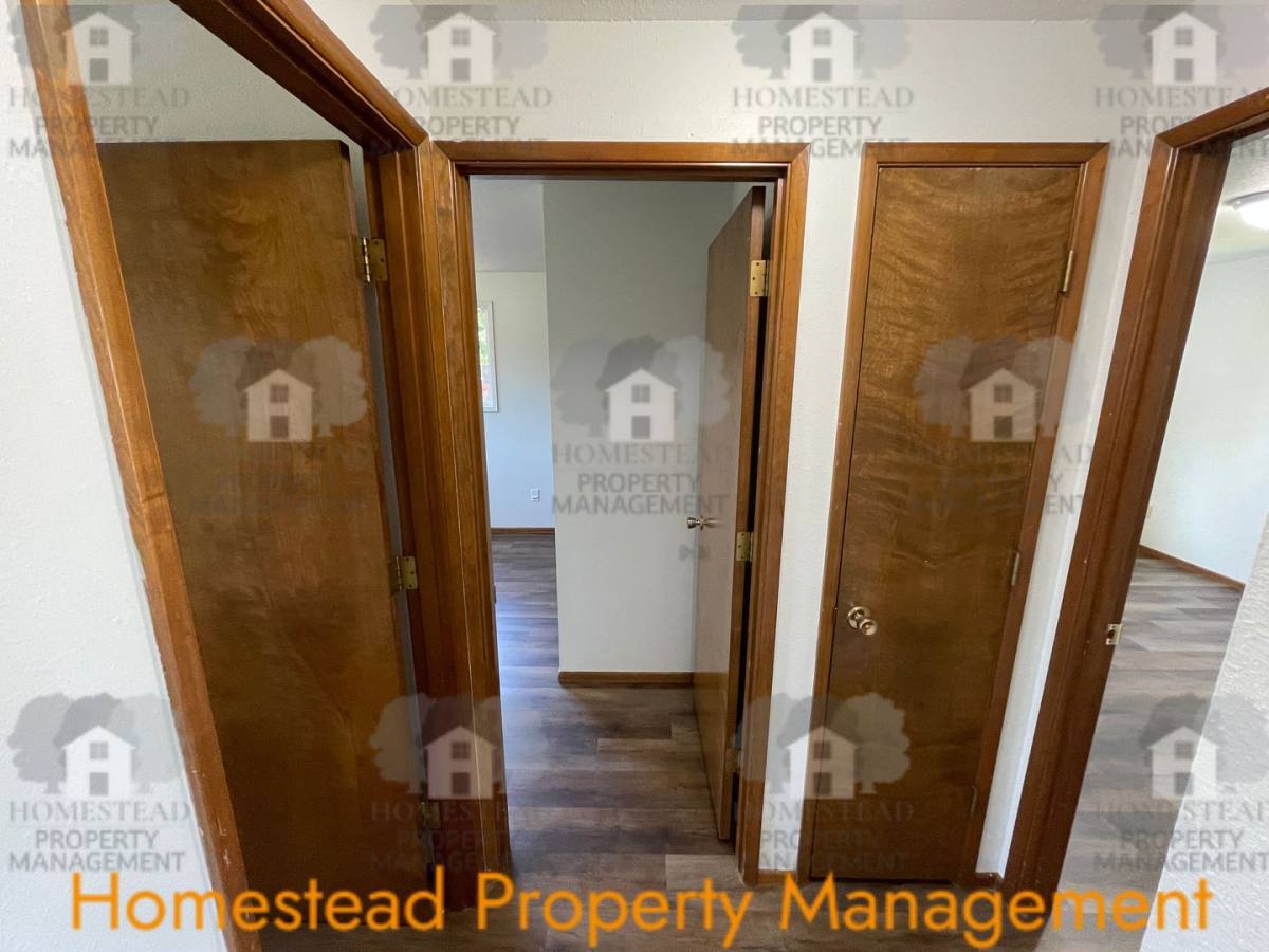 Apartment for rent at 505 515 Mill St SE, Dallas, OR 97338