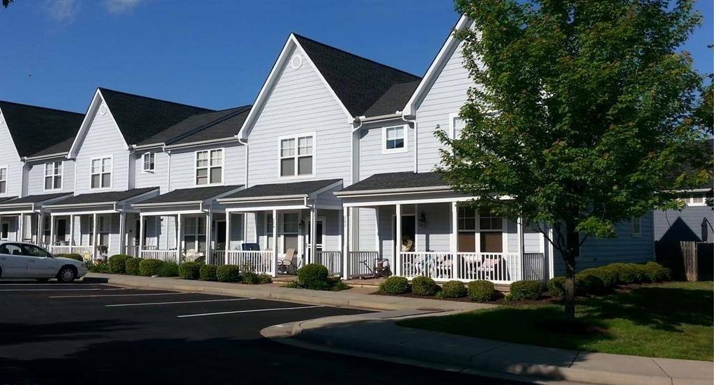 Townhouse for rent at 306 Marquette Court, Crozet, VA 22932