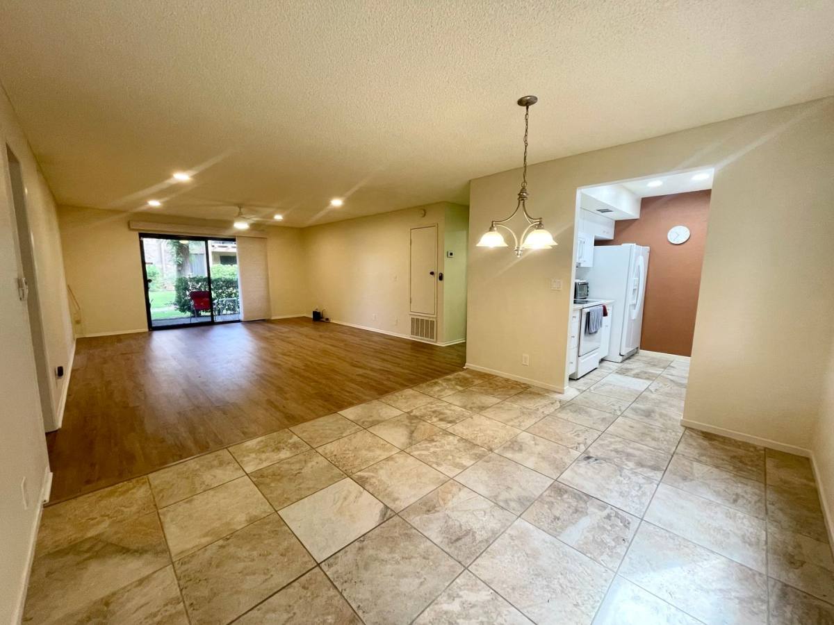 Condo for rent at 1050 E Ramon Rd #119, Palm Springs, CA 92264