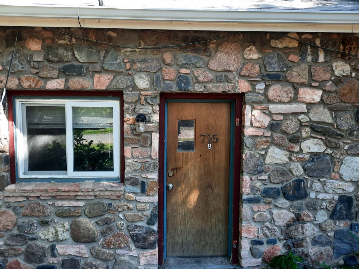 Apartment for rent at 715 Arapahoe St, Golden, CO 80401