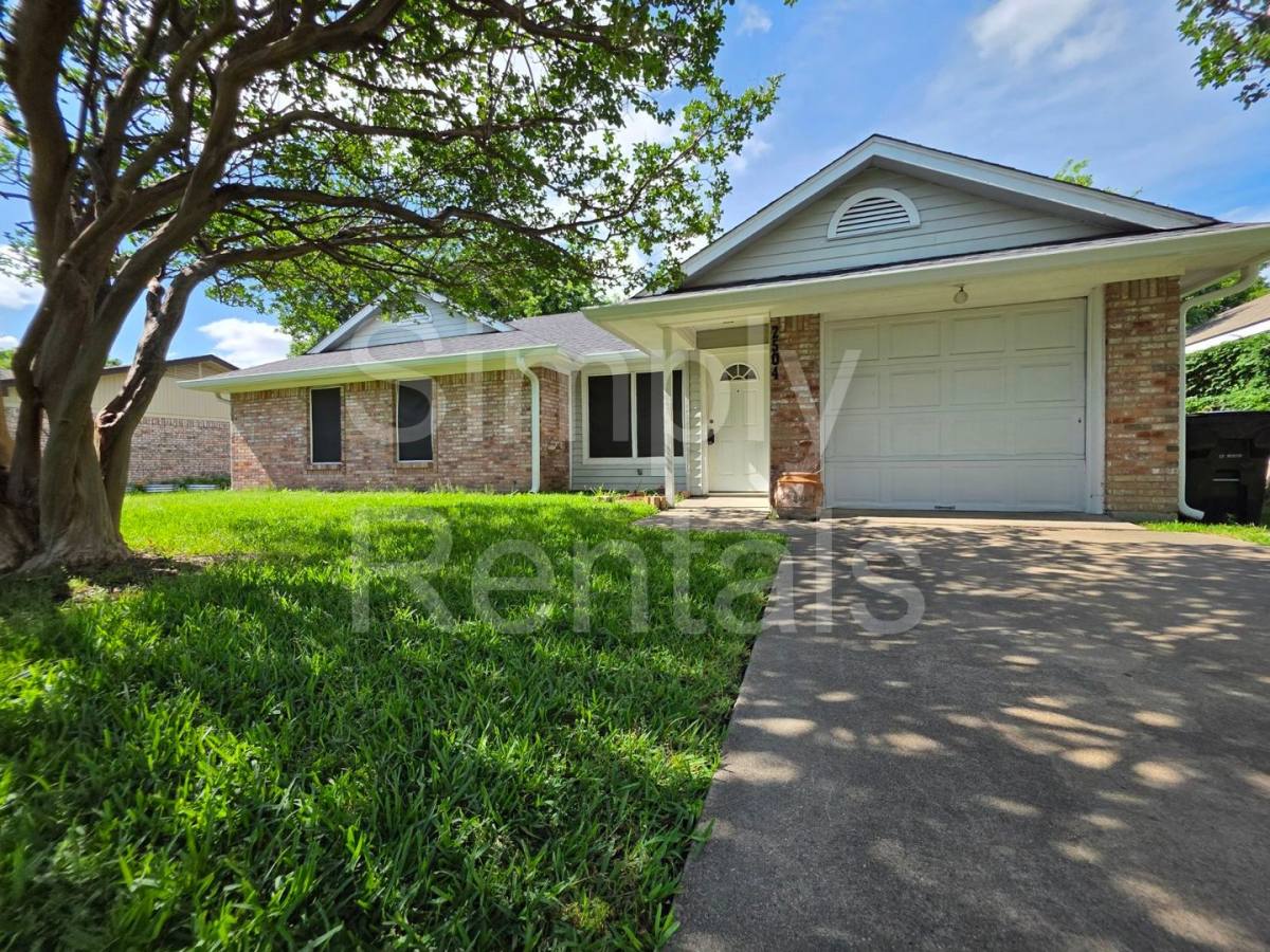 House for rent at 2504 Paul St, Greenville, TX 75402