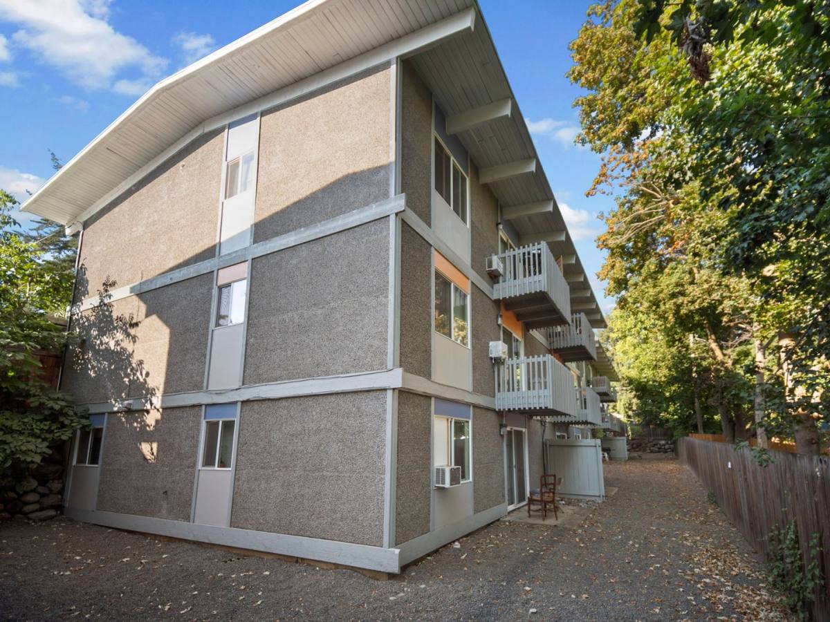 Apartment for rent at 8911 E Liberty Ave, Spokane, WA 99212
