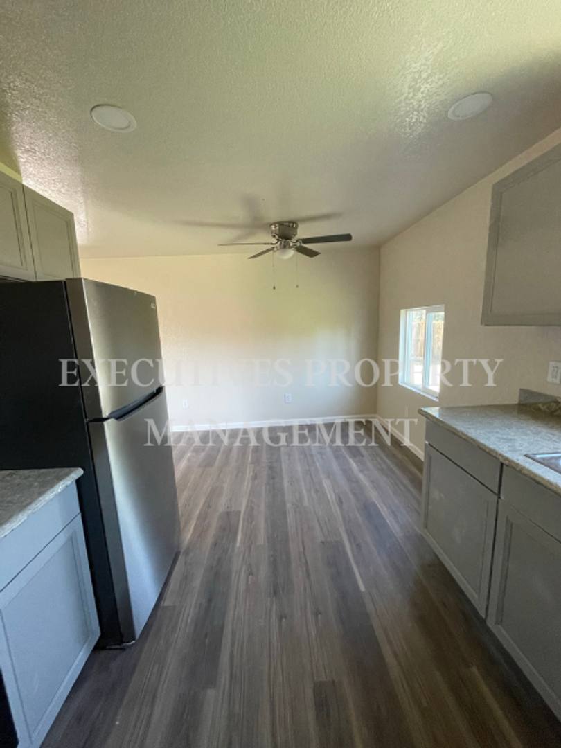 House for rent at 1690 Stretch Rd, Merced, CA 95340