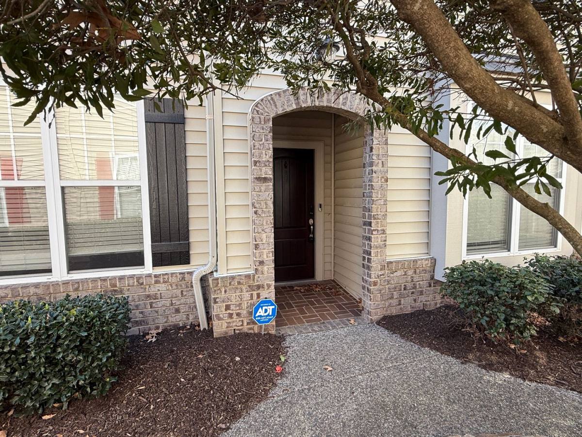 Townhouse for rent at 969 Turtle Pond Lane, Virginia Beach, VA 23455