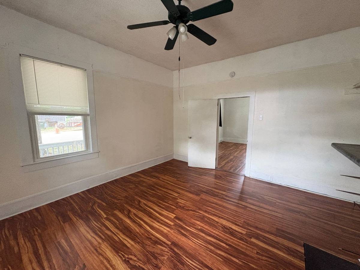 House for rent at 15 Circle St, Taylors, SC 29687