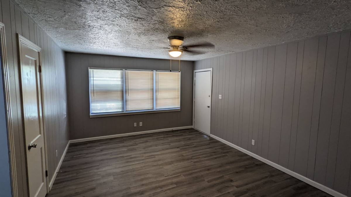 Apartment for rent at 1042 S Everett, Wichita, KS 67213