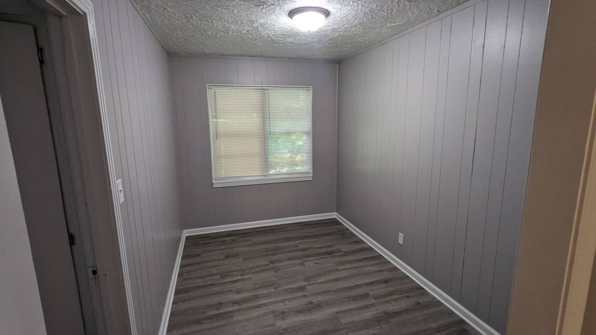 Apartment for rent at 1042 S Everett, Wichita, KS 67213