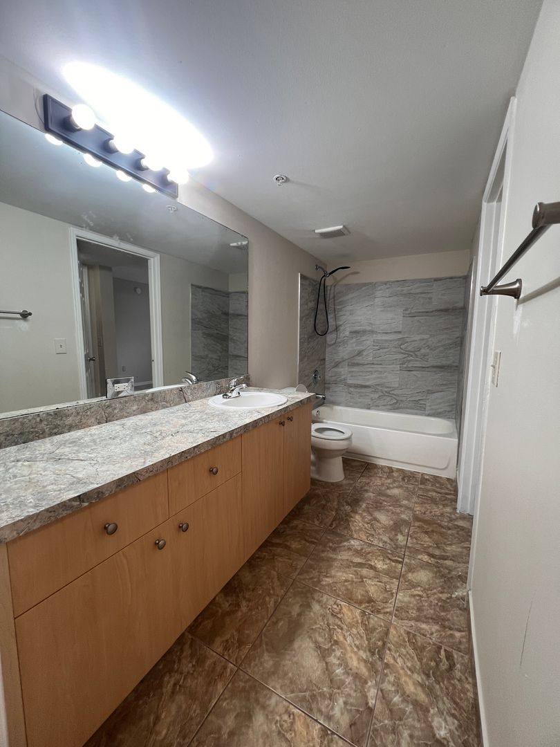 Condo for rent at 2496 Centergate Dr, Hollywood, FL 33025