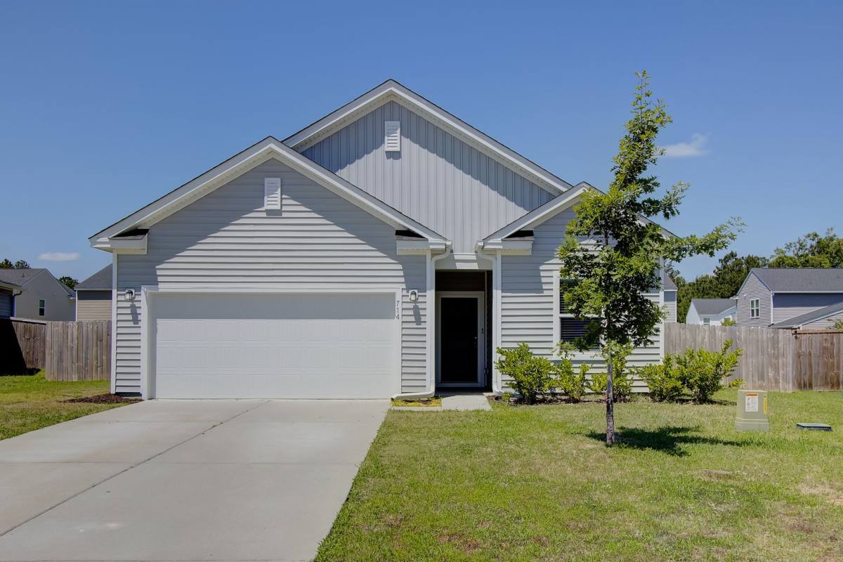 House for rent at 714 McRoy St, Moncks Corner, SC 29461