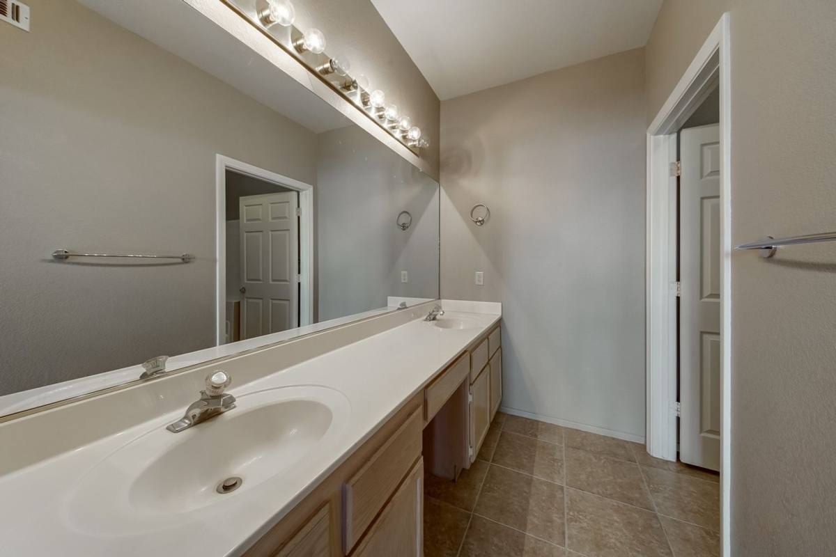 Condo for rent at 2251 Wigwam Parkway, Henderson, NV 89074