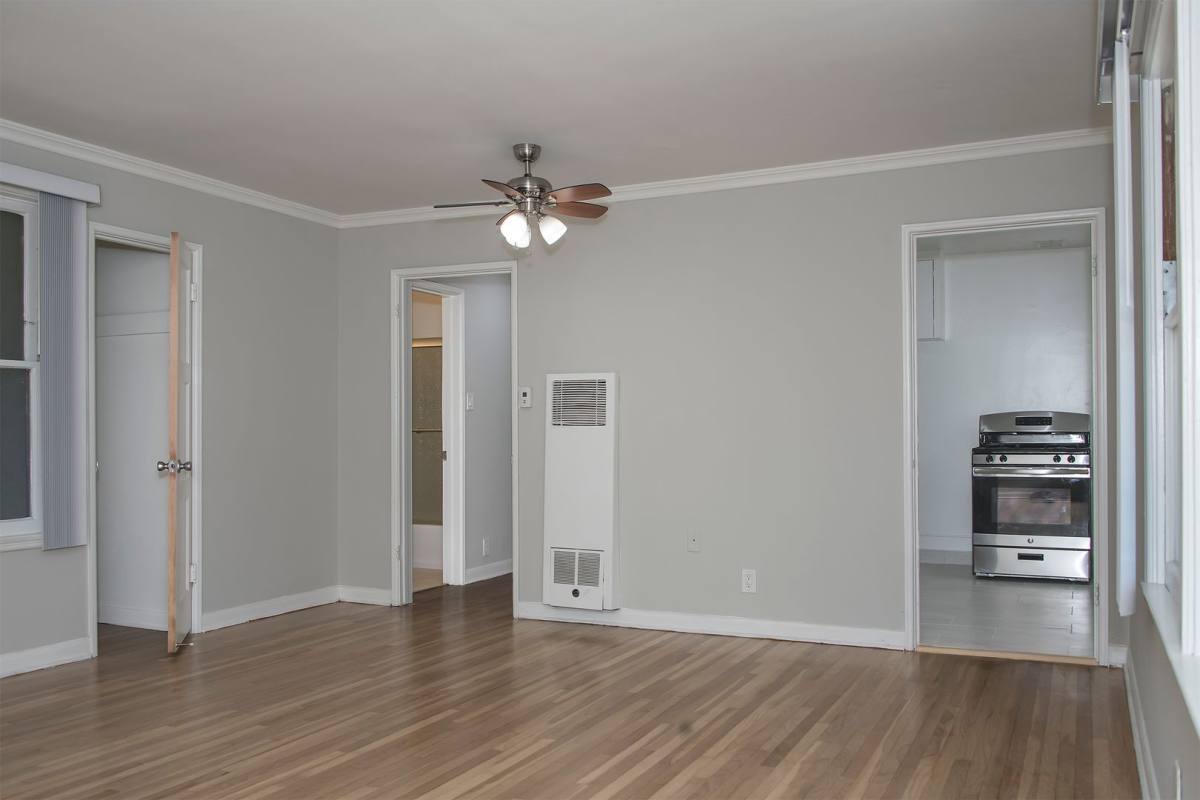 Apartment for rent at 652 Orange Grove Ave, South Pasadena, CA 91030