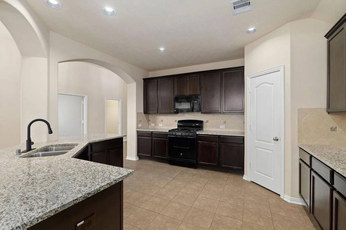House for rent at 16007 David Hill Lane, Hockley, TX 77447