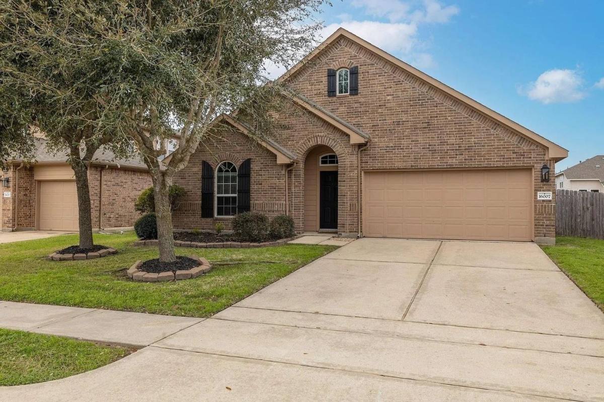 House for rent at 16007 David Hill Lane, Hockley, TX 77447
